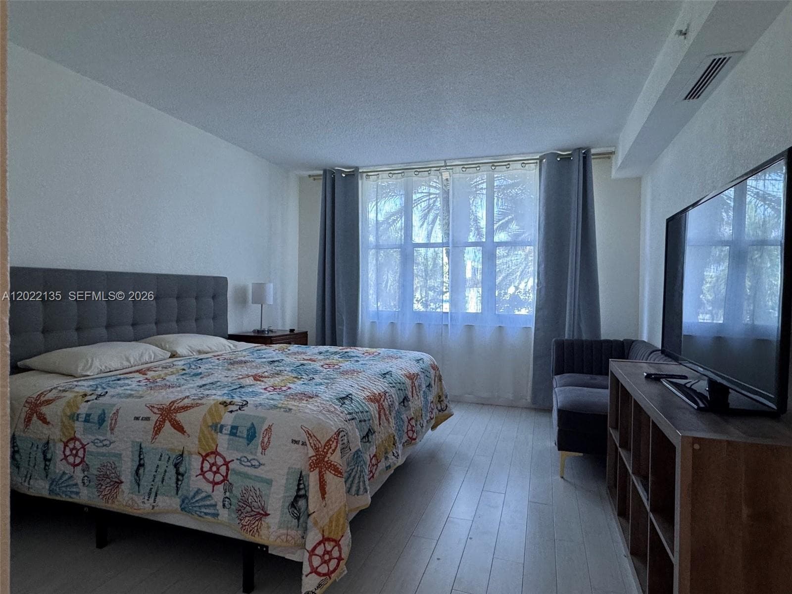 2501 Ocean Dr 328 photo 9