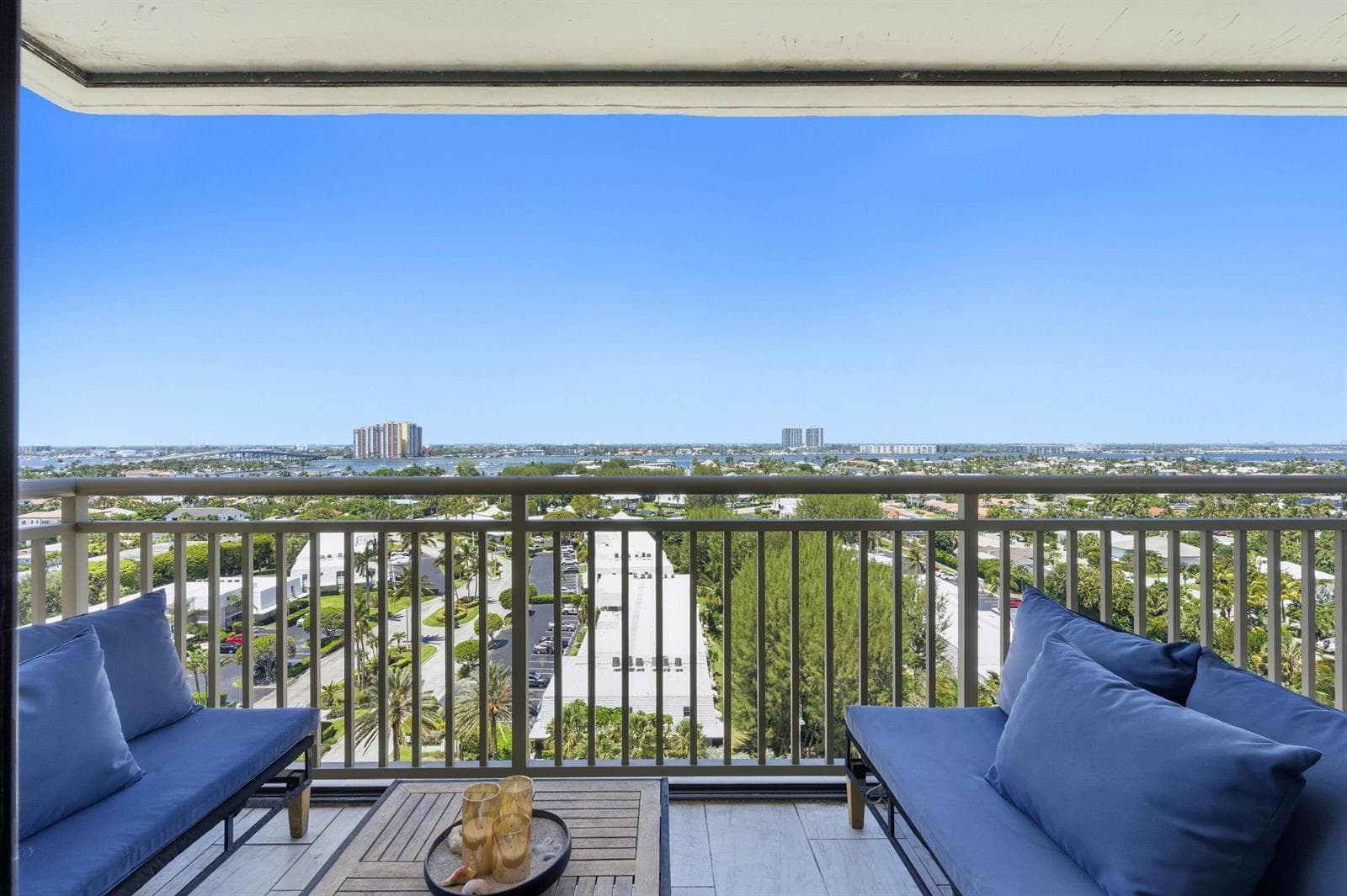 3400 N Ocean Drive 1207 photo 22