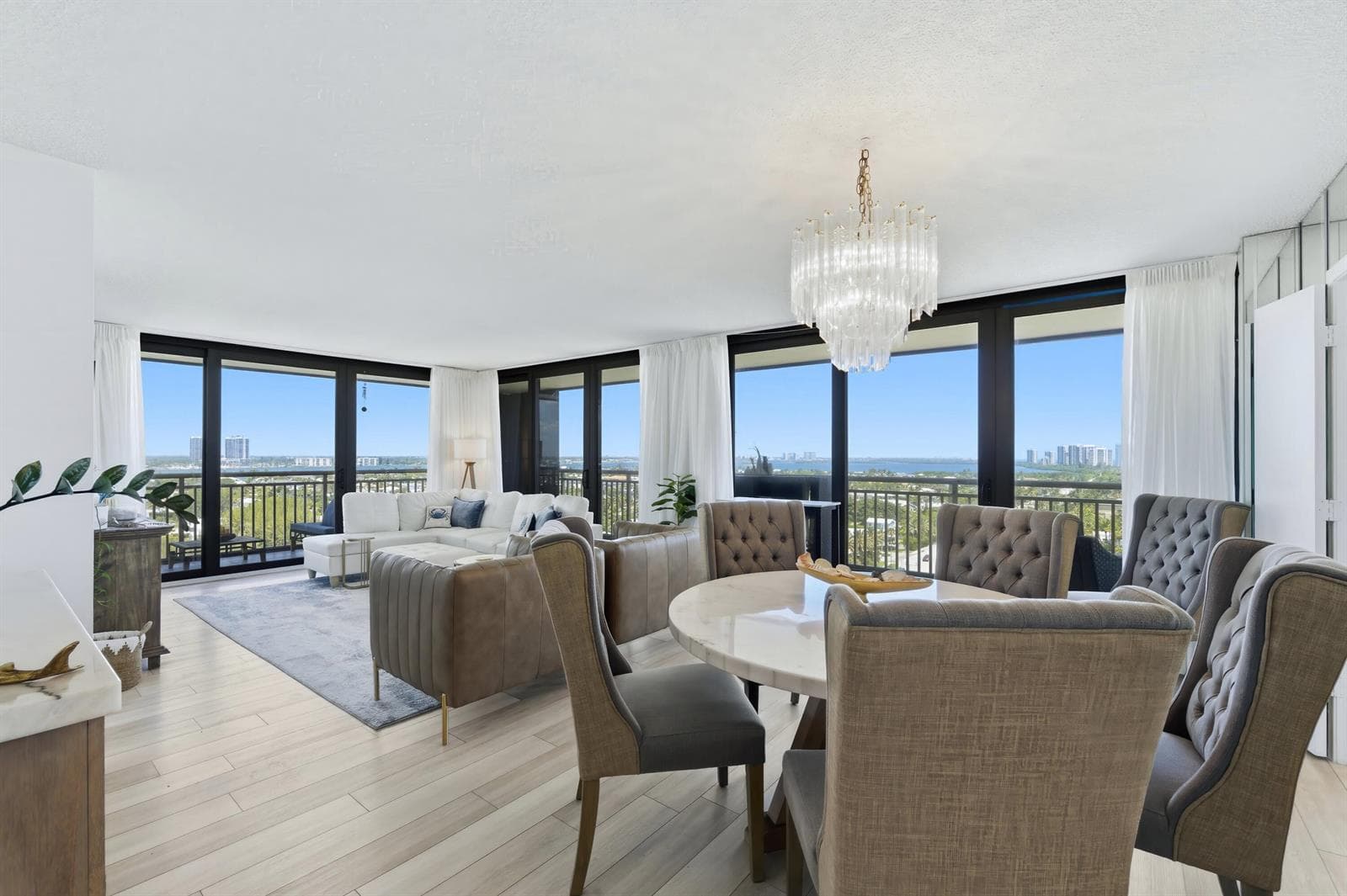 3400 N Ocean Drive 1207 photo 3