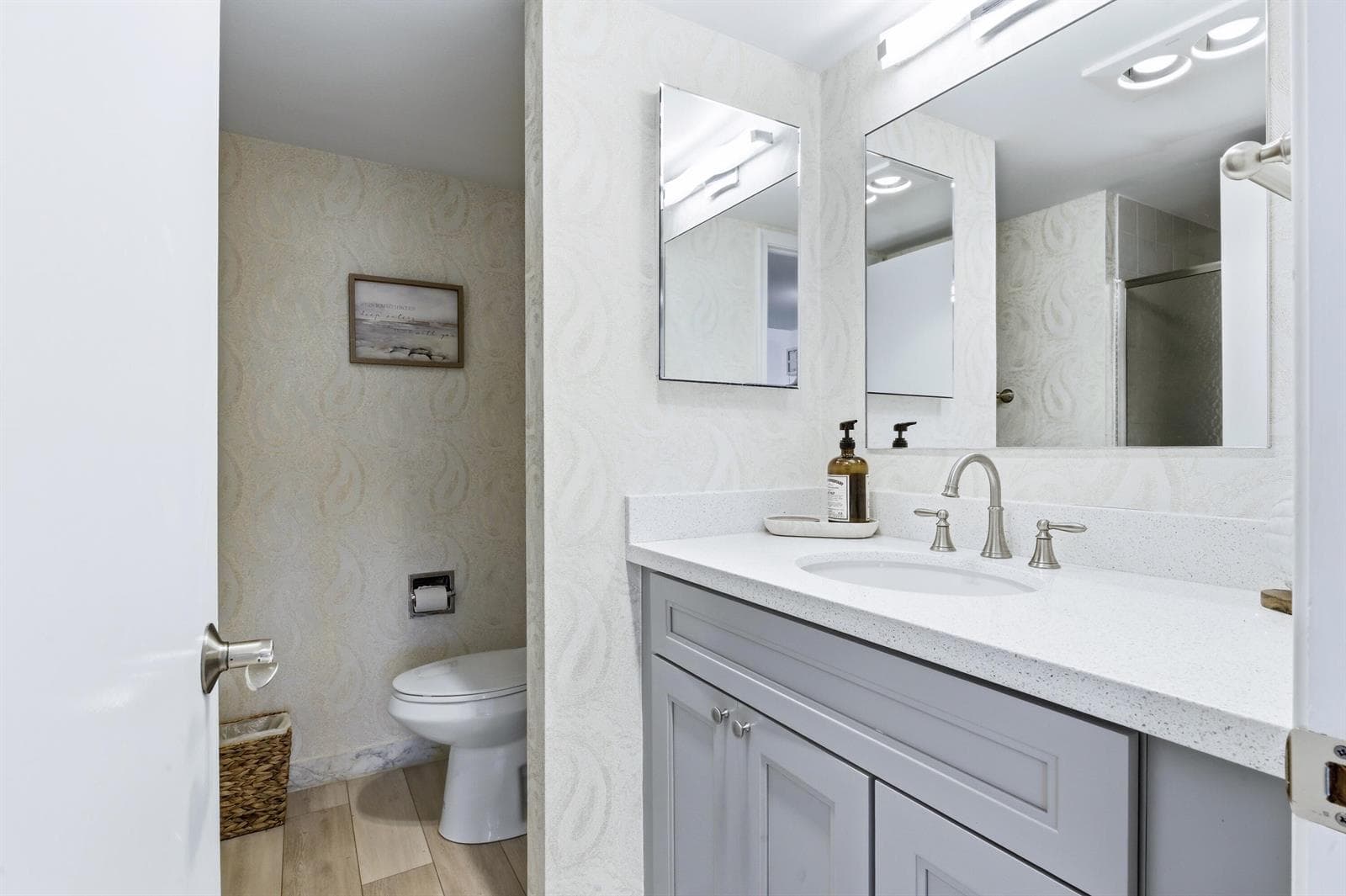 3400 N Ocean Drive 1207 photo 19