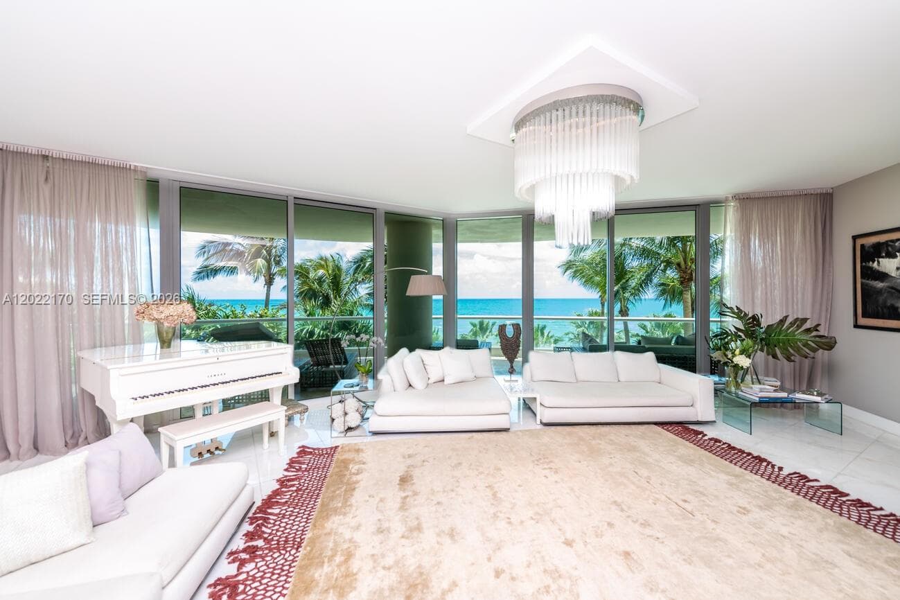 16051 Collins Ave 404 photo 7