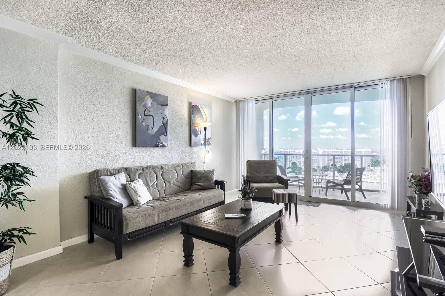 2501 Ocean Dr 1129 photo 2