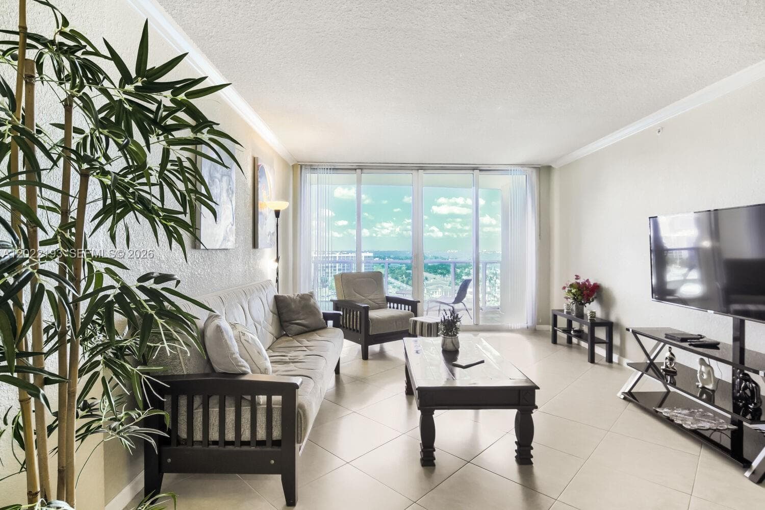 2501 Ocean Dr 1129 photo 6