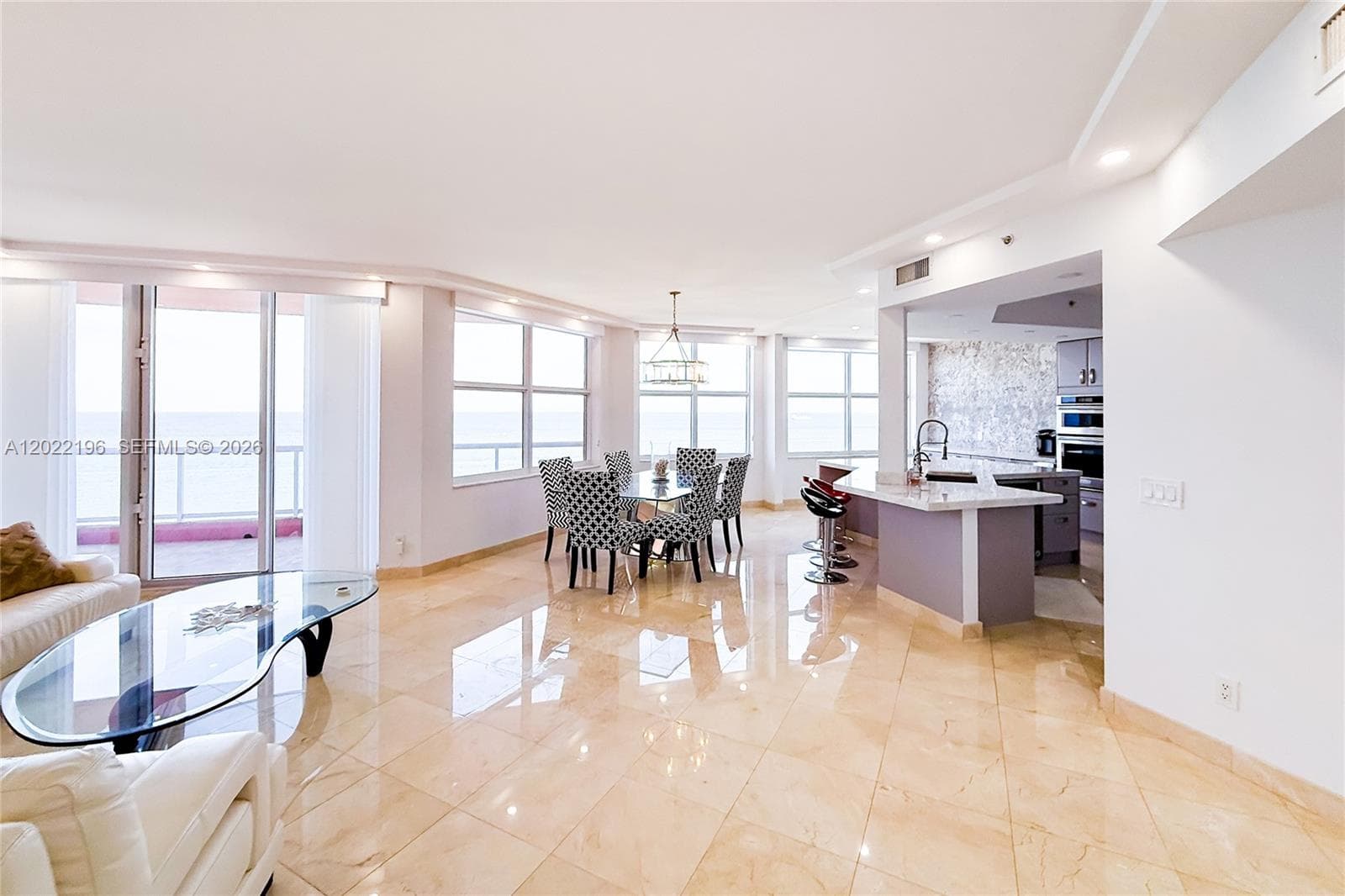 2100 Ocean Blvd 19B photo 4