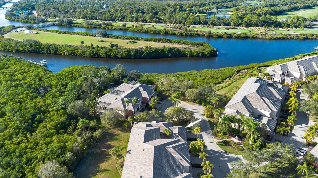 2368 SW Island Creek Trail 4