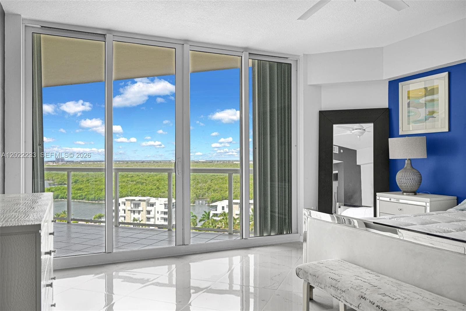 6001 Ocean Dr 1203 photo 18