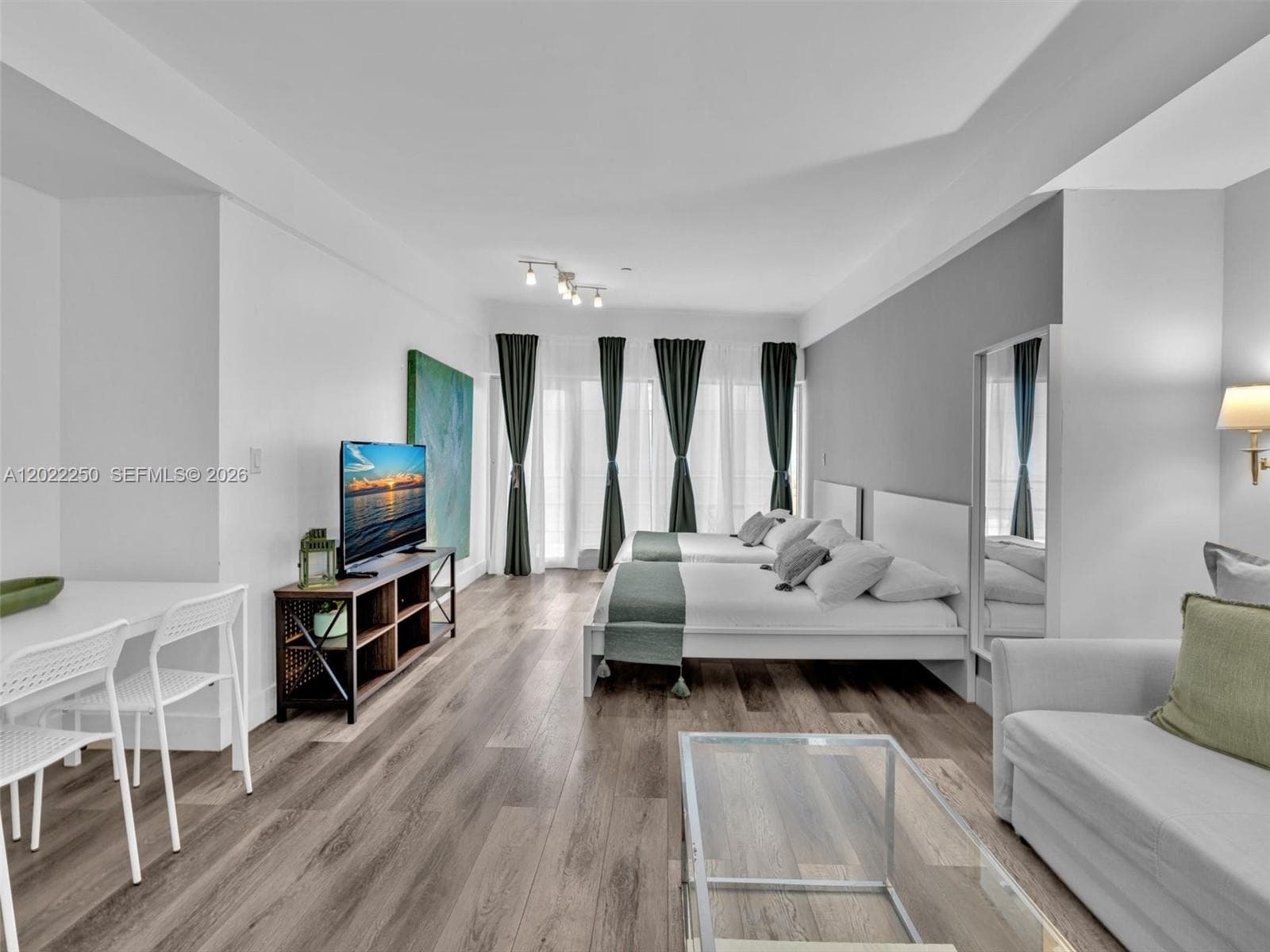 1052 Ocean Dr C203 photo 18