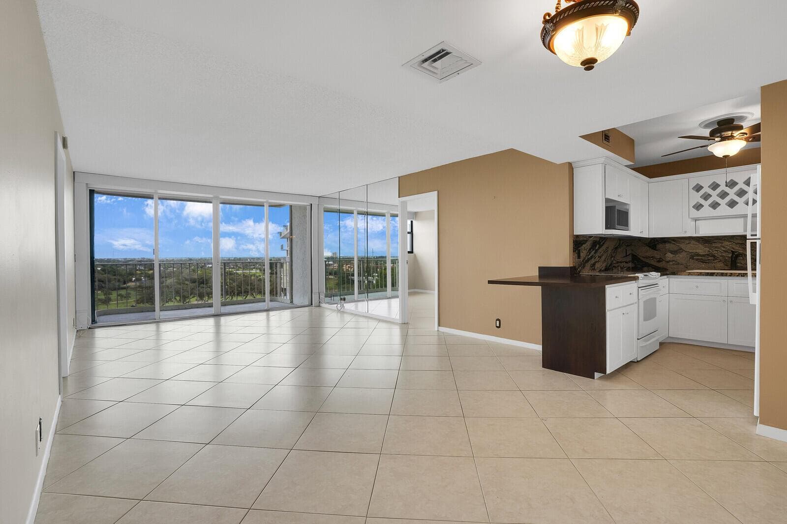 336 Golfview Road 1115 photo 12
