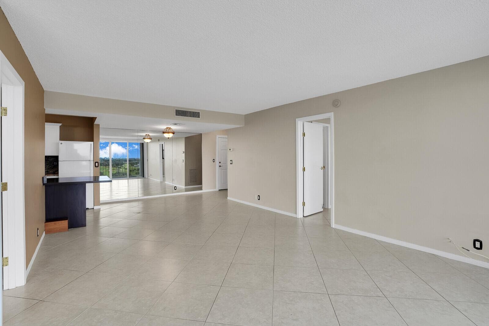 336 Golfview Road 1115 photo 10
