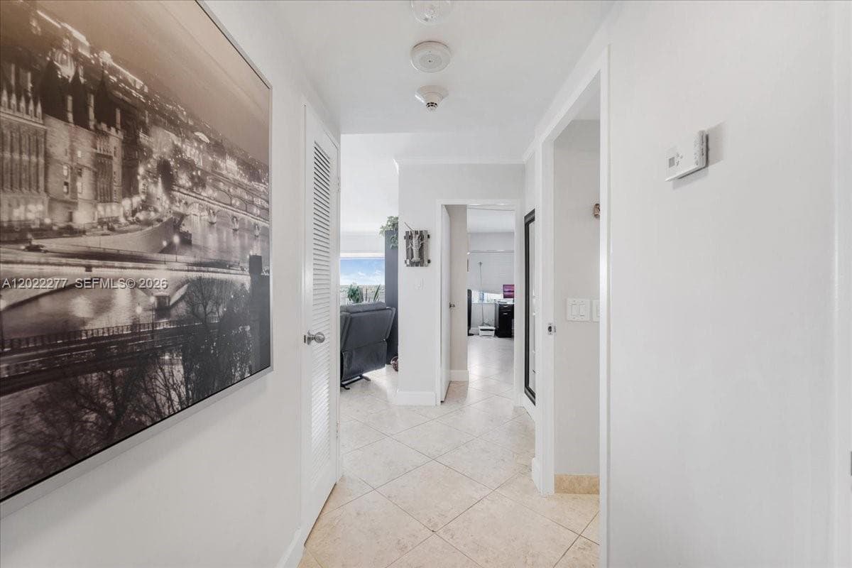 2100 Ocean Dr 10E photo 13