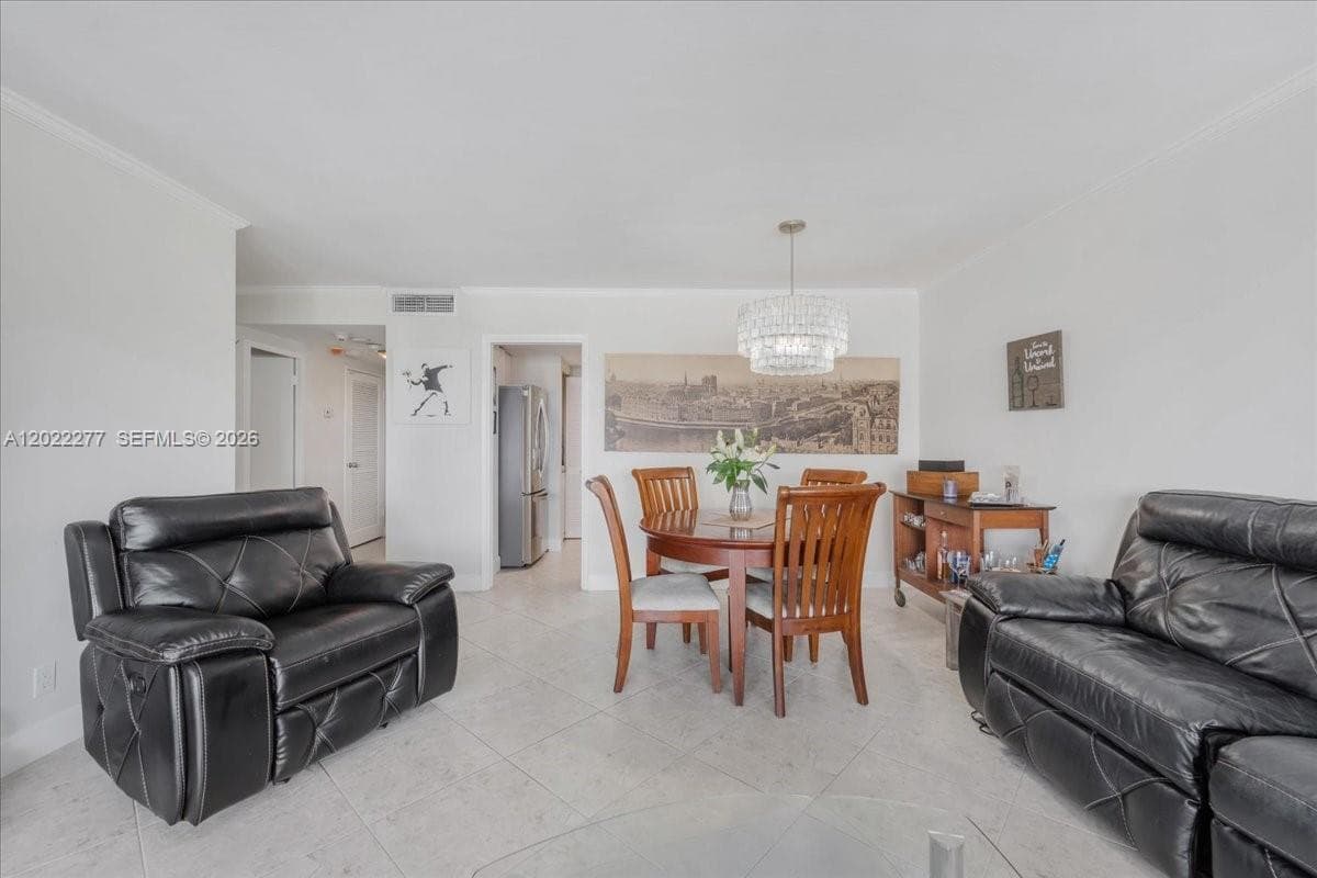 2100 Ocean Dr 10E photo 19