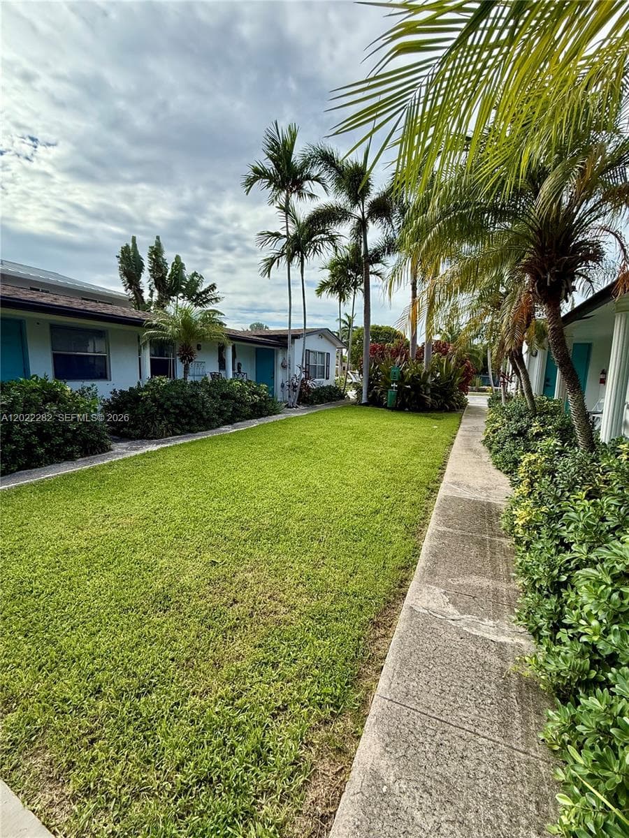 3210 Canal Dr 5 photo 17