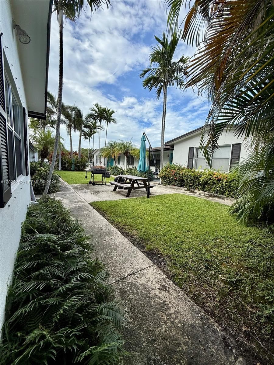 3210 Canal Dr 5 photo 15