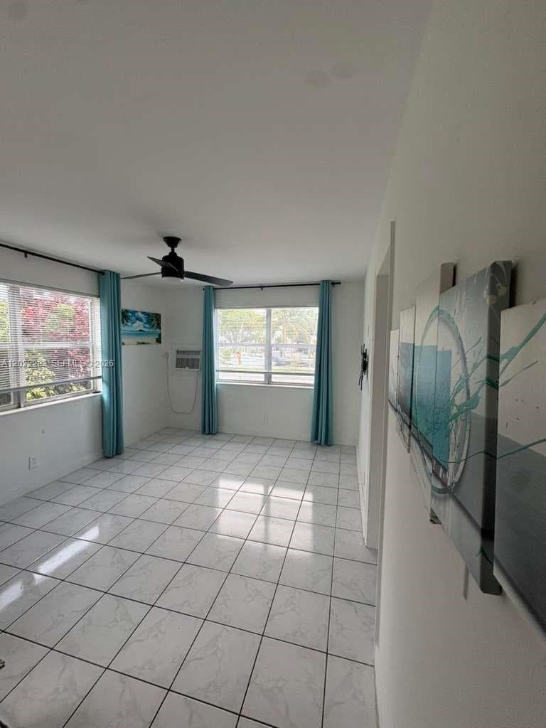 3210 Canal Dr 5 photo 8