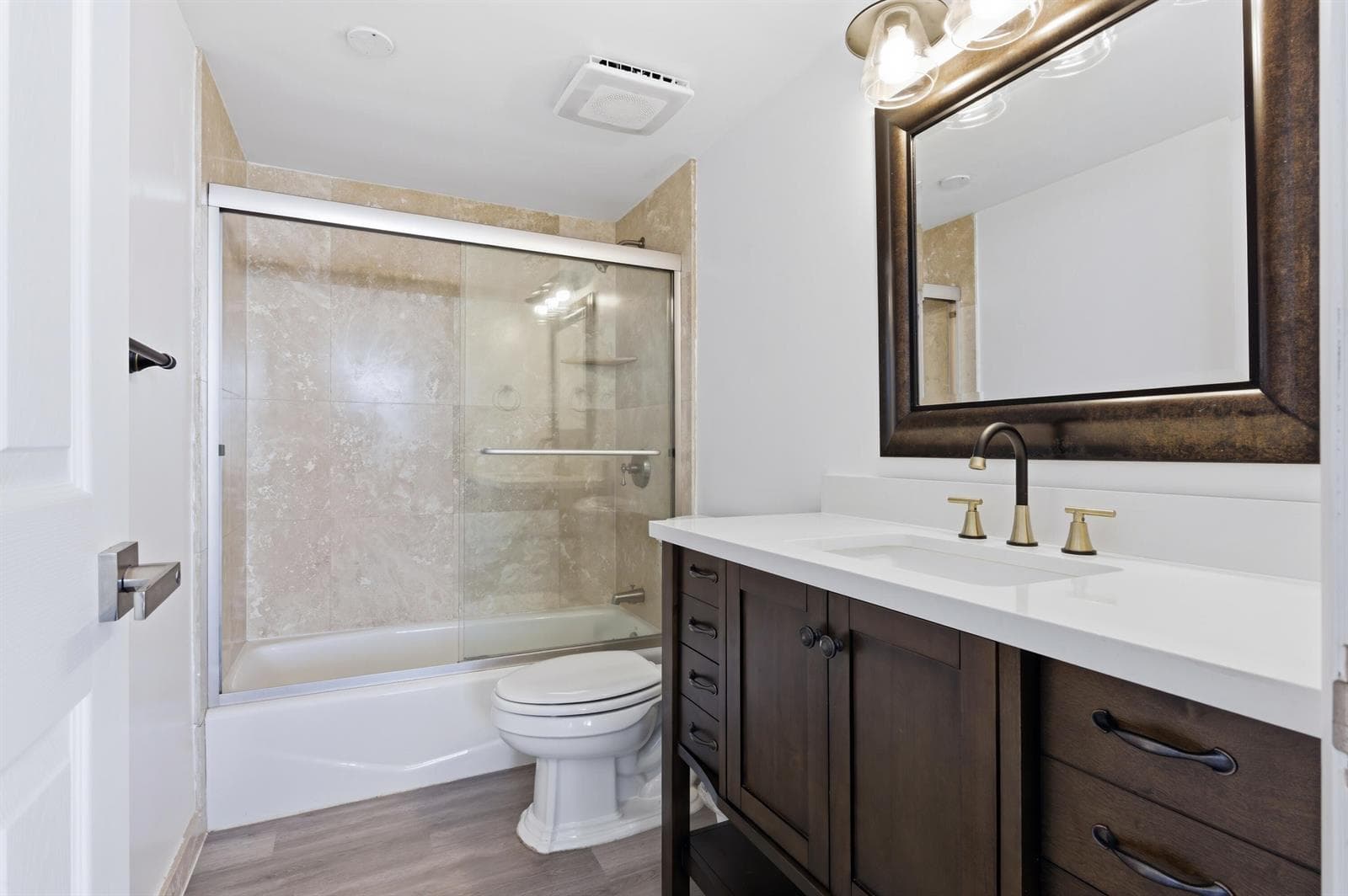 5600 N Flagler Drive 1605 photo 11