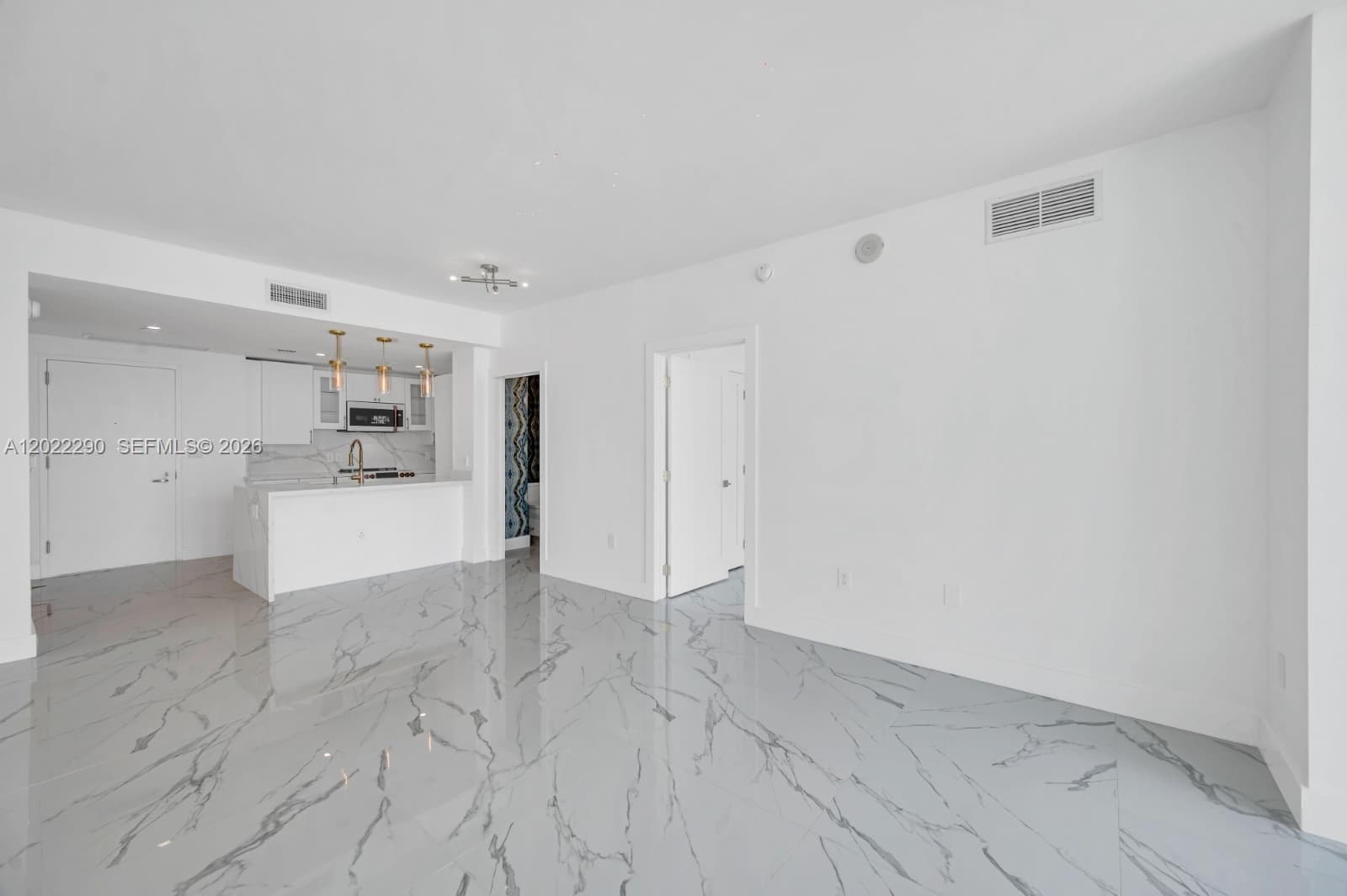 1900 Bayshore Dr 3716 photo 12