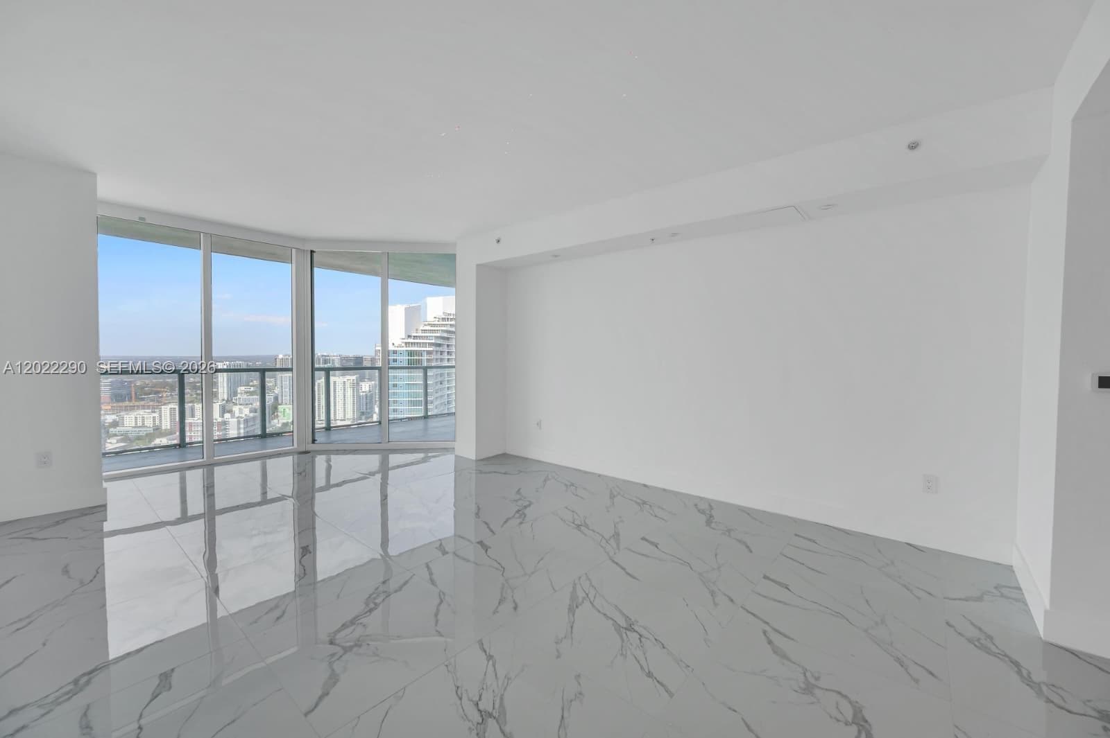 1900 Bayshore Dr 3716 photo 7