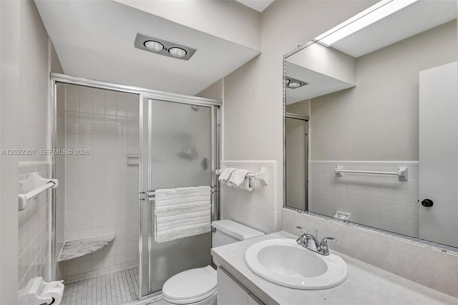 755 Saturn St G202 photo 20
