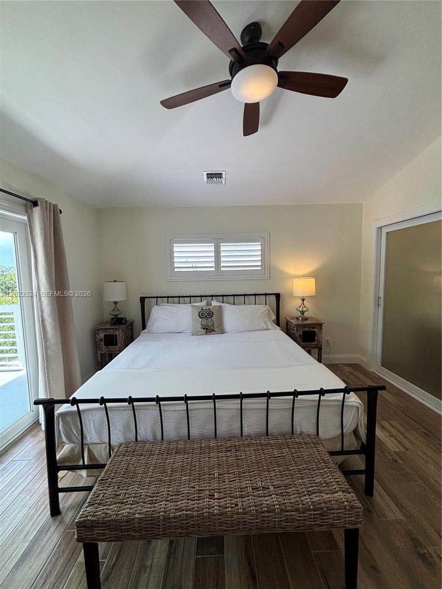 102 Venetian Dr 102 photo 25