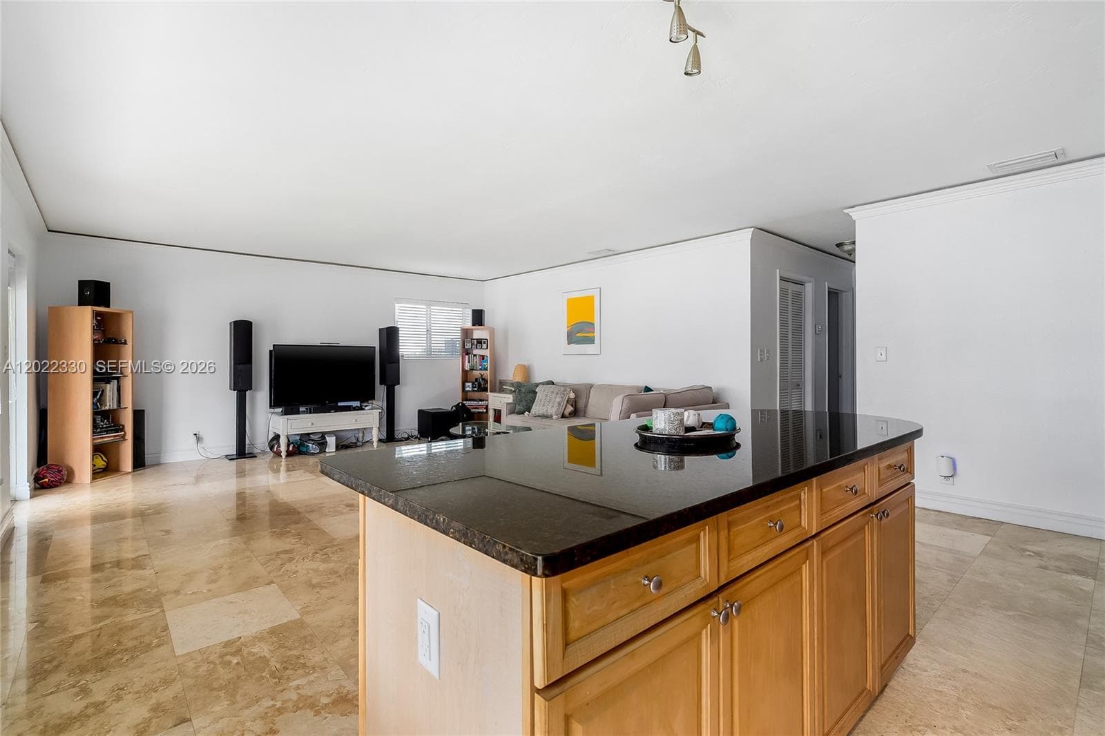 2881 32nd St 111 photo 10