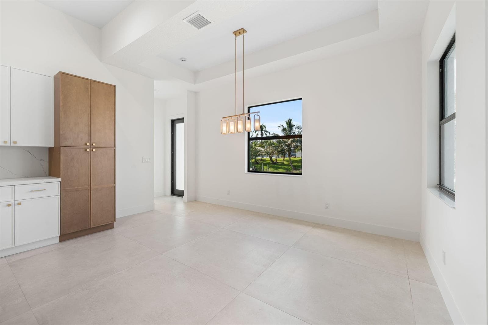 632 SE Seahouse Drive photo 17