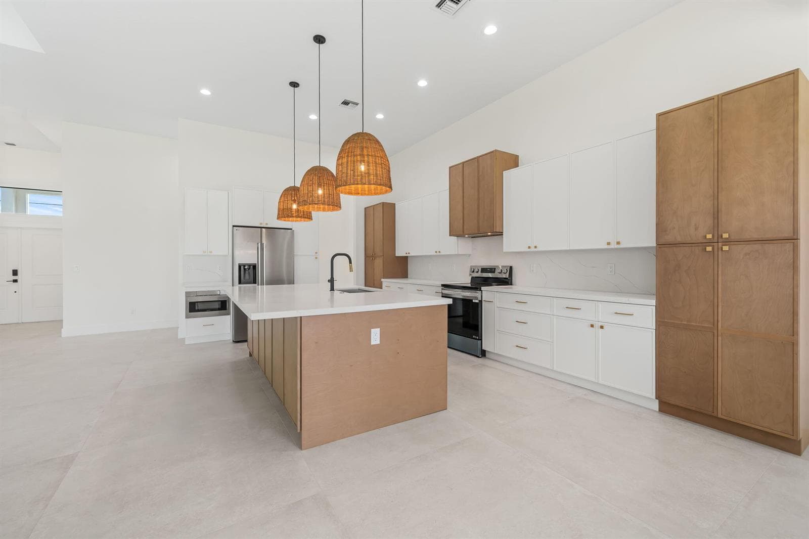 632 SE Seahouse Drive photo 18
