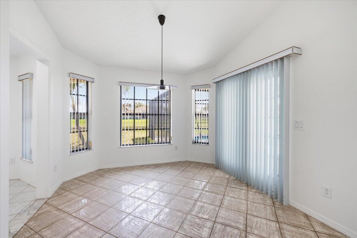 1902 SE Gaskins Circle photo 13