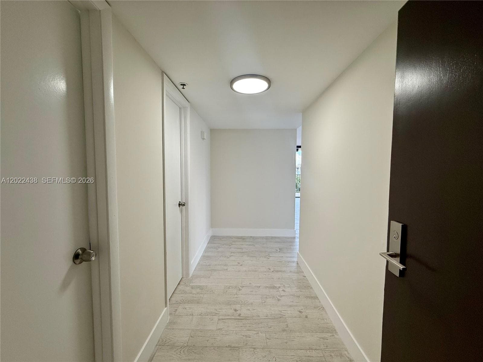801 Venetian Dr 408 photo 6