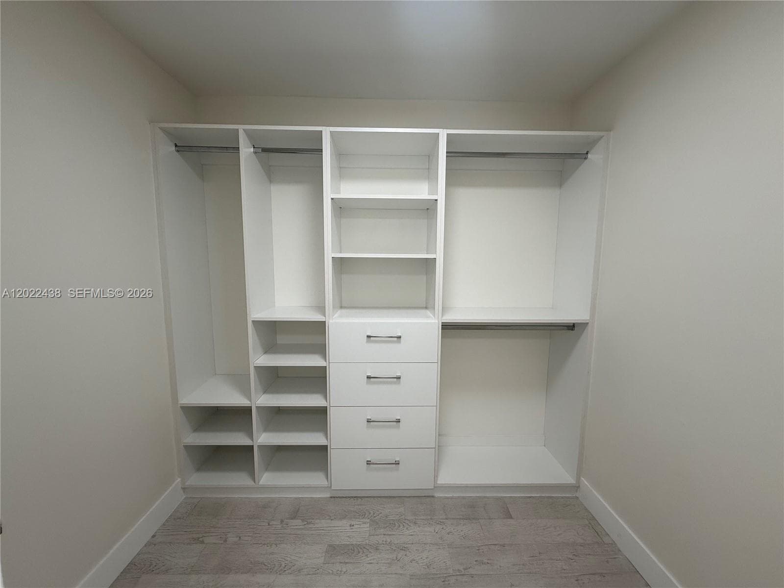801 Venetian Dr 408 photo 22