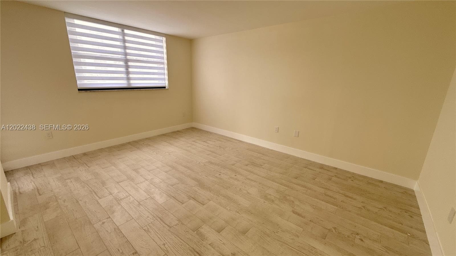 801 Venetian Dr 408 photo 24