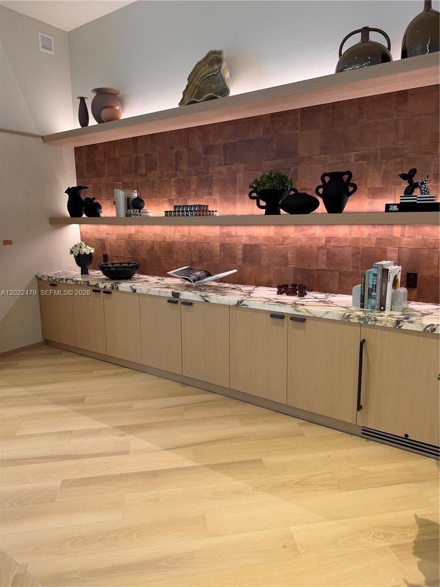 77 5st 2306 photo 7