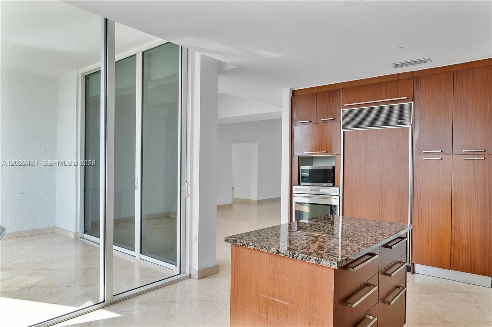 15901 Collins Ave 904 photo 20
