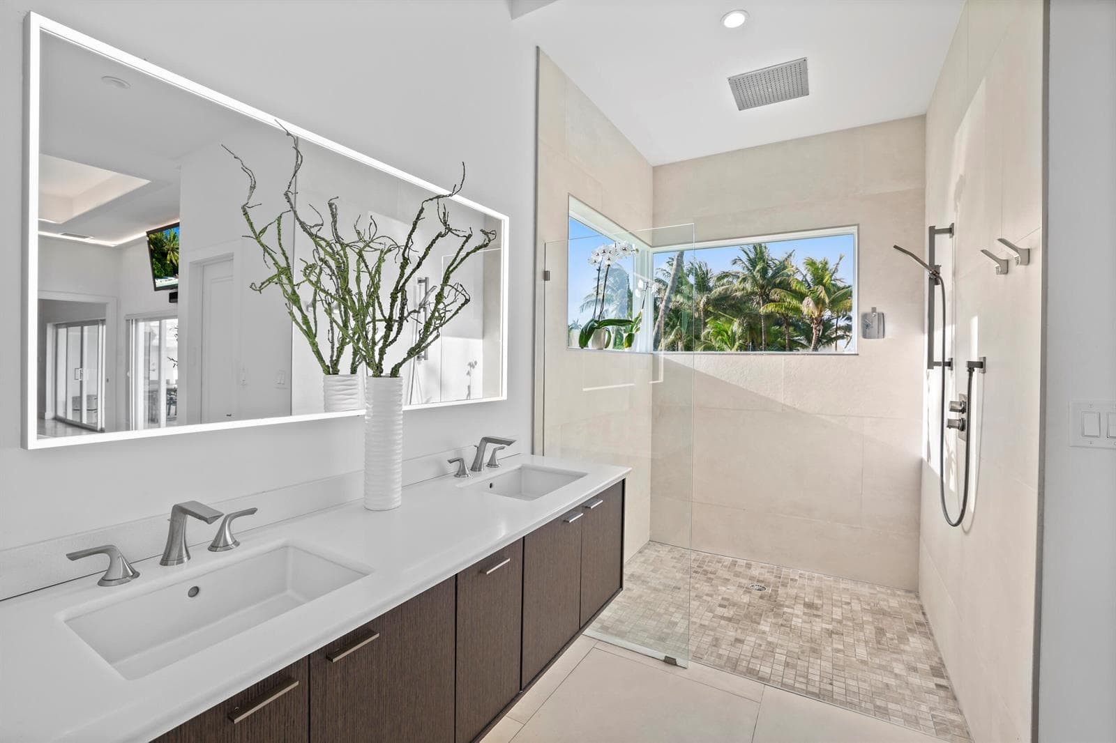 1321 Tangelo Isle photo 6