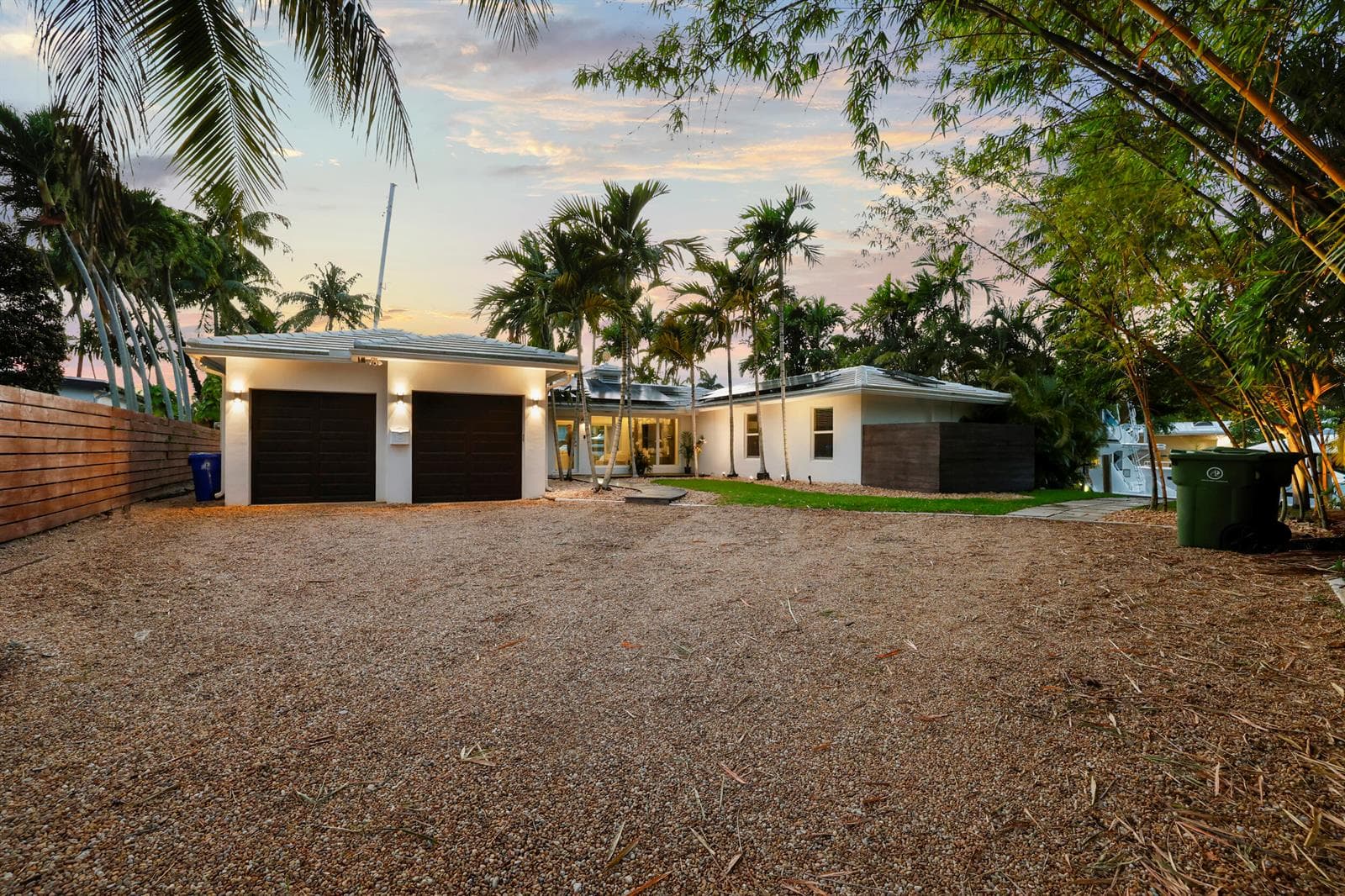 1321 Tangelo Isle photo 9
