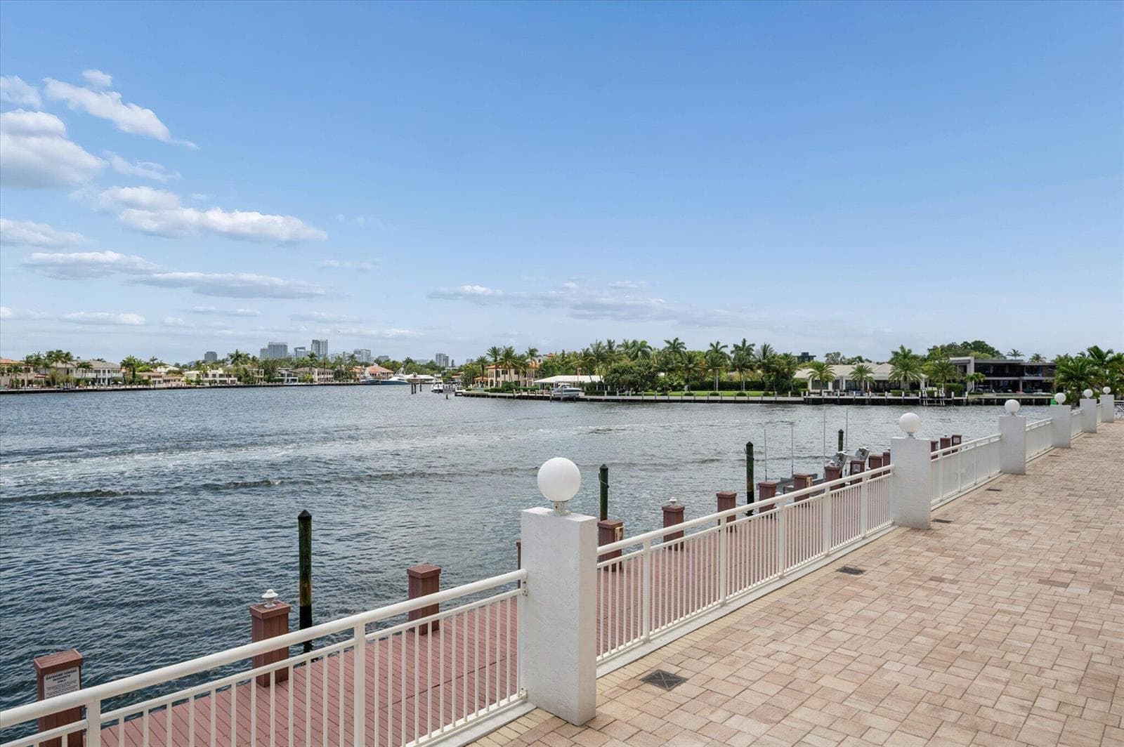 511 Bayshore Drive 206 photo 16