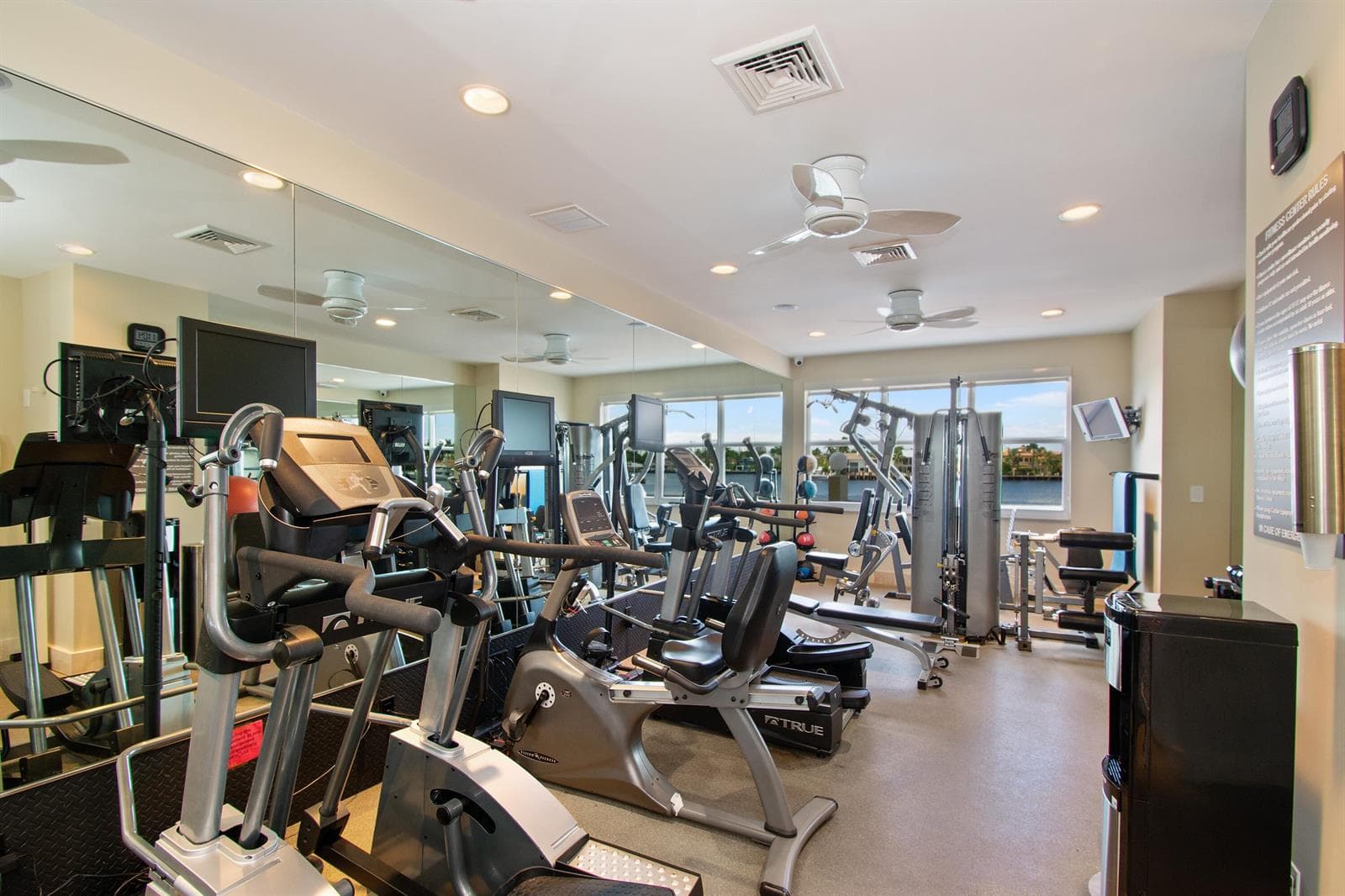 511 Bayshore Drive 206 photo 20