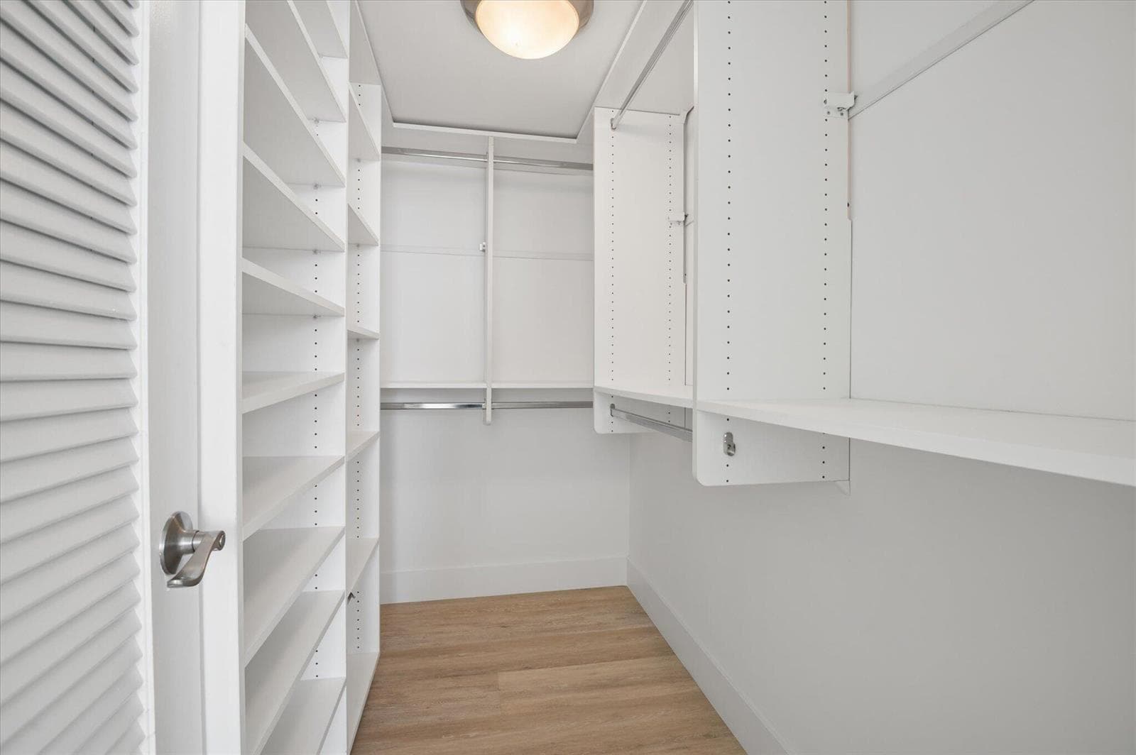 511 Bayshore Drive 206 photo 11