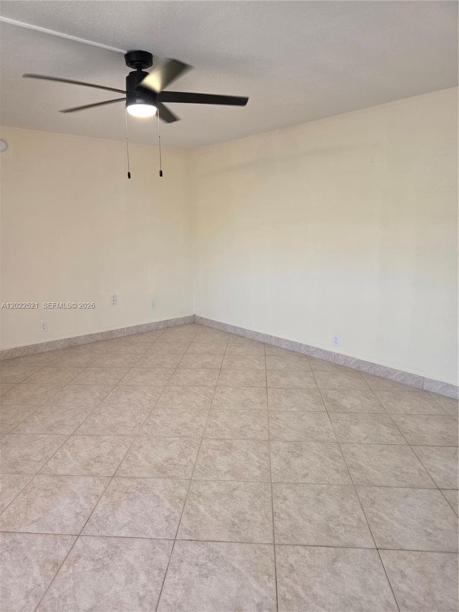 145 Brittany D 145 photo 23