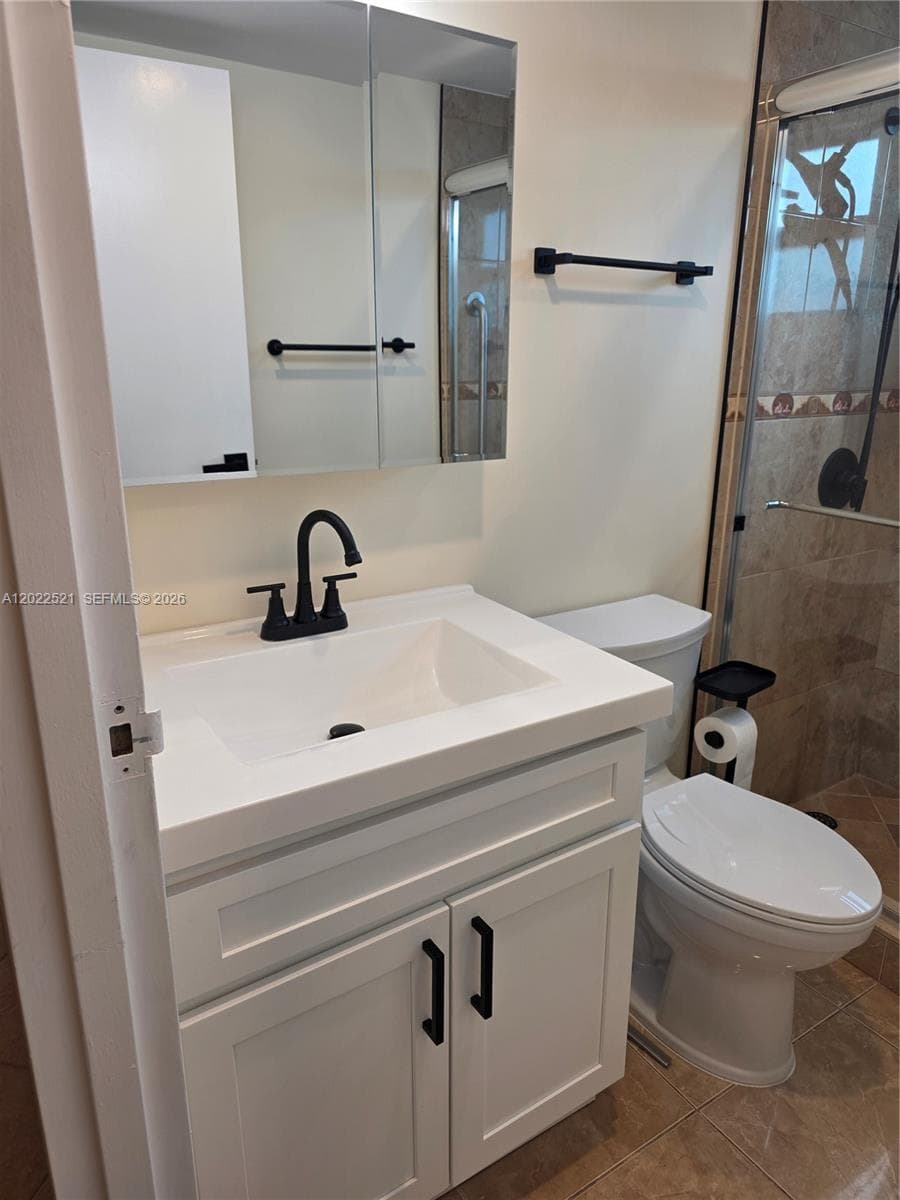 145 Brittany D 145 photo 17