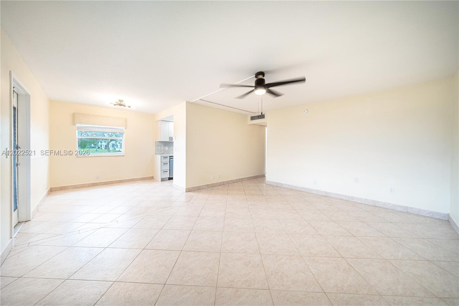 145 Brittany D 145 photo 7