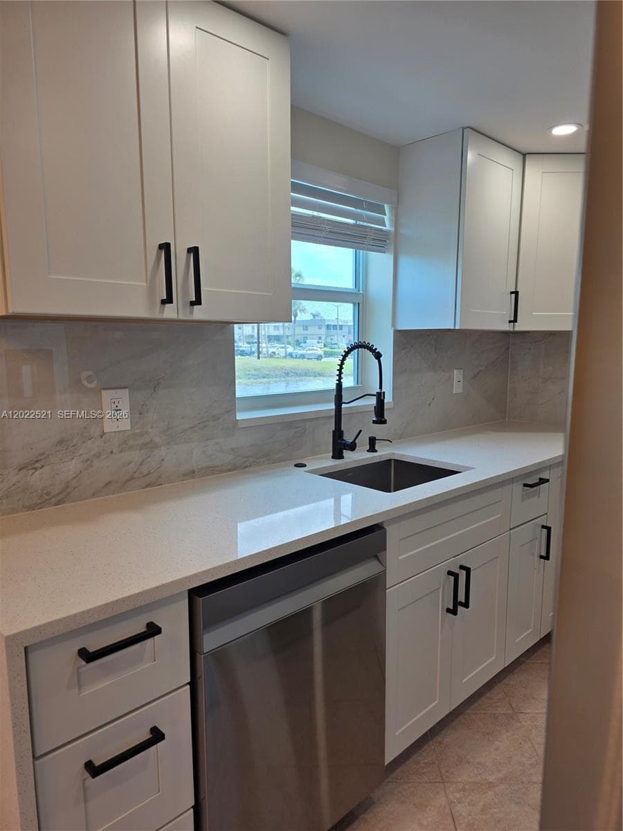 145 Brittany D 145 photo 5