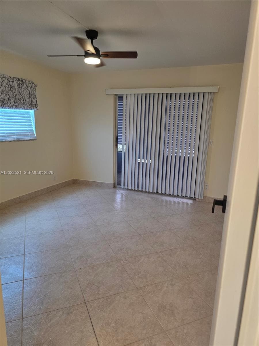 145 Brittany D 145 photo 15