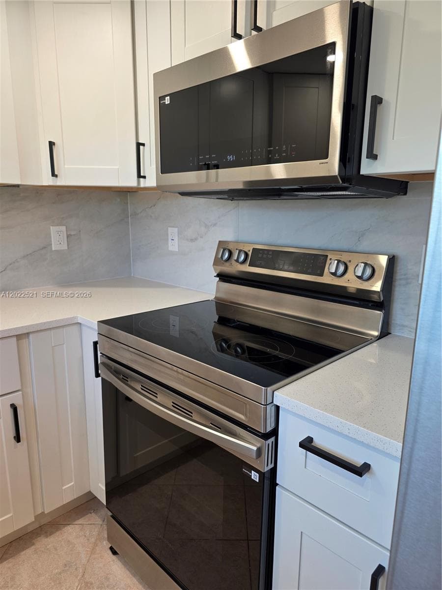 145 Brittany D 145 photo 4