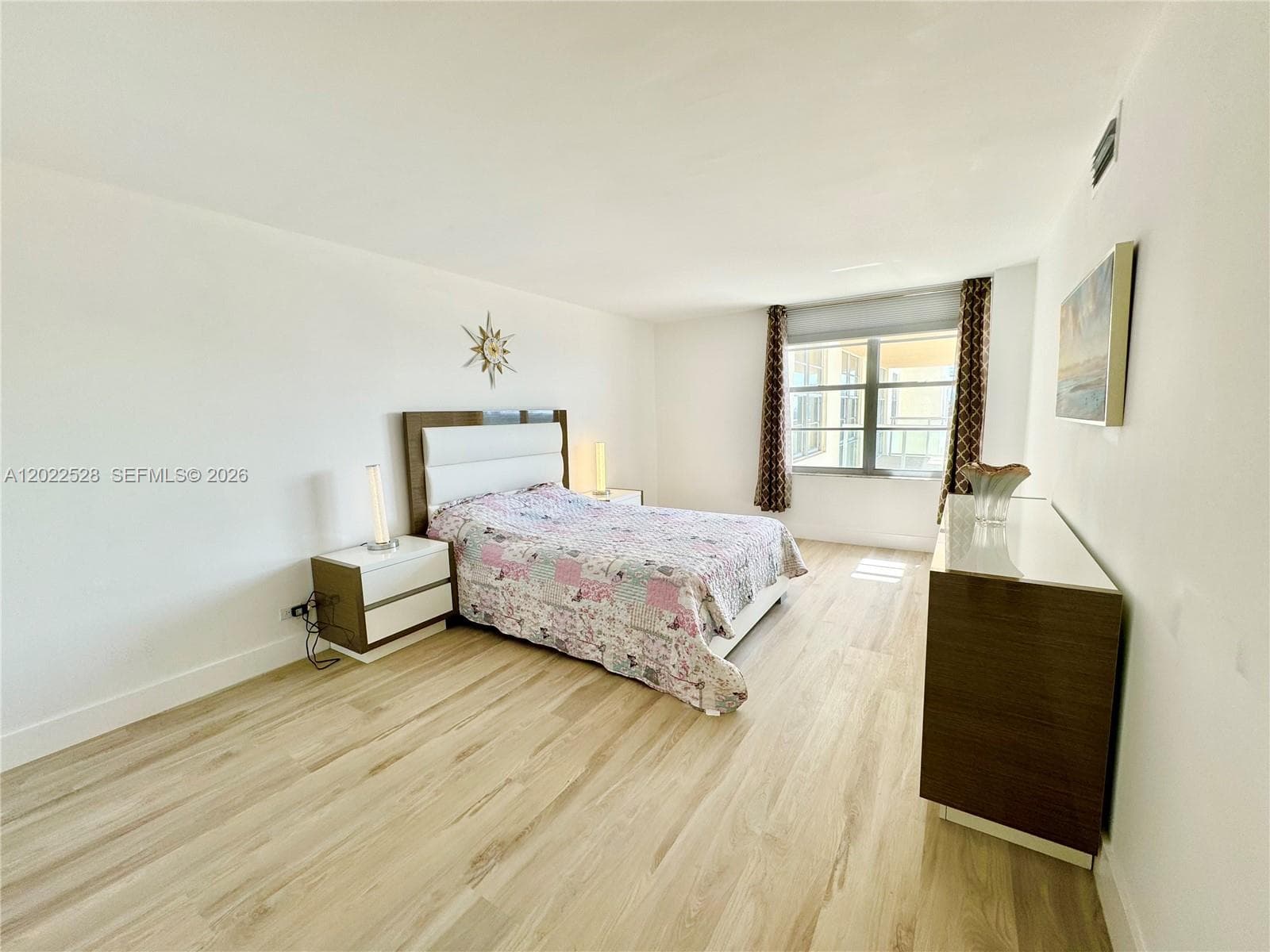 230 174th St 2316 photo 19