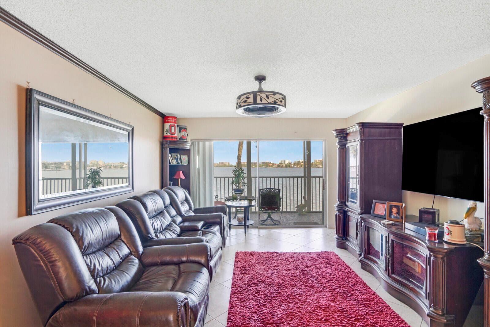 100 Waterway Drive S 209 photo 4