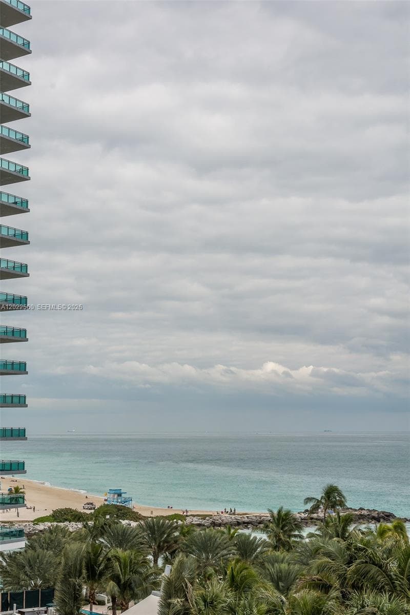 10275 Collins Ave 706 photo 14