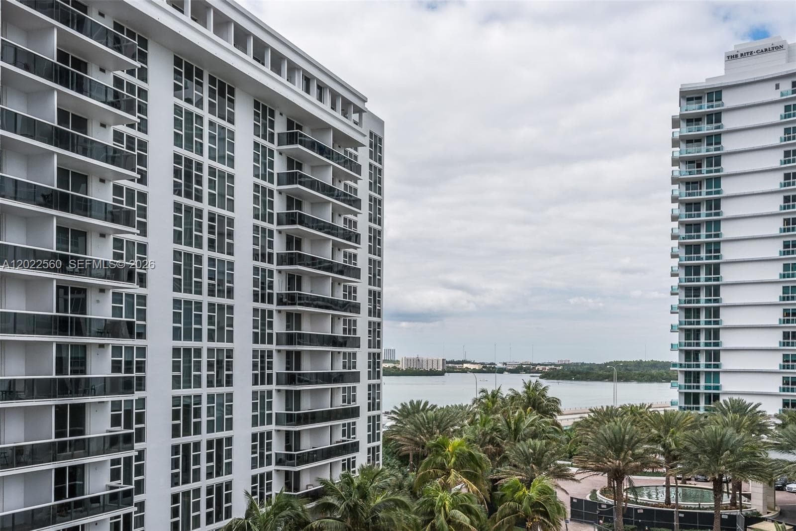 10275 Collins Ave 706 photo 11