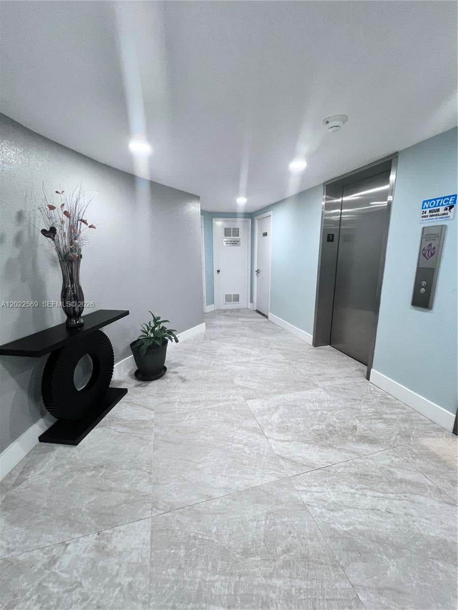 1801 Ocean Dr 536 photo 13
