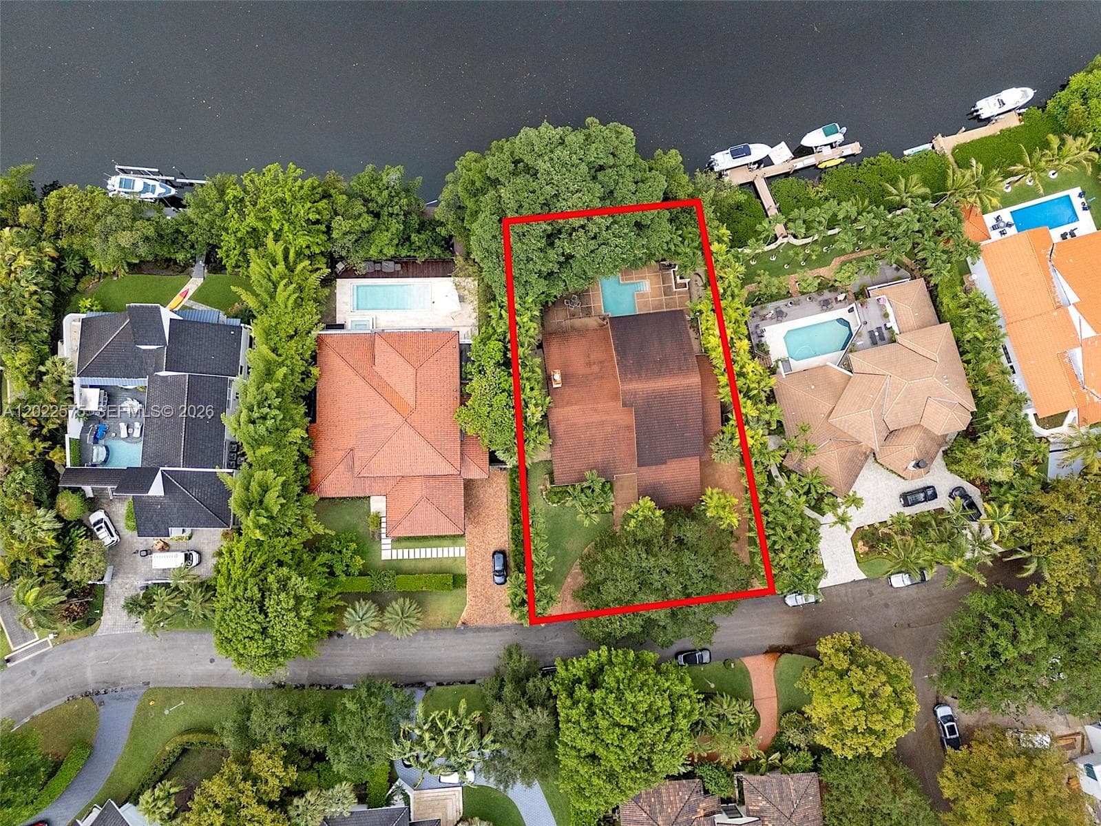 7244 Lago Dr photo 3