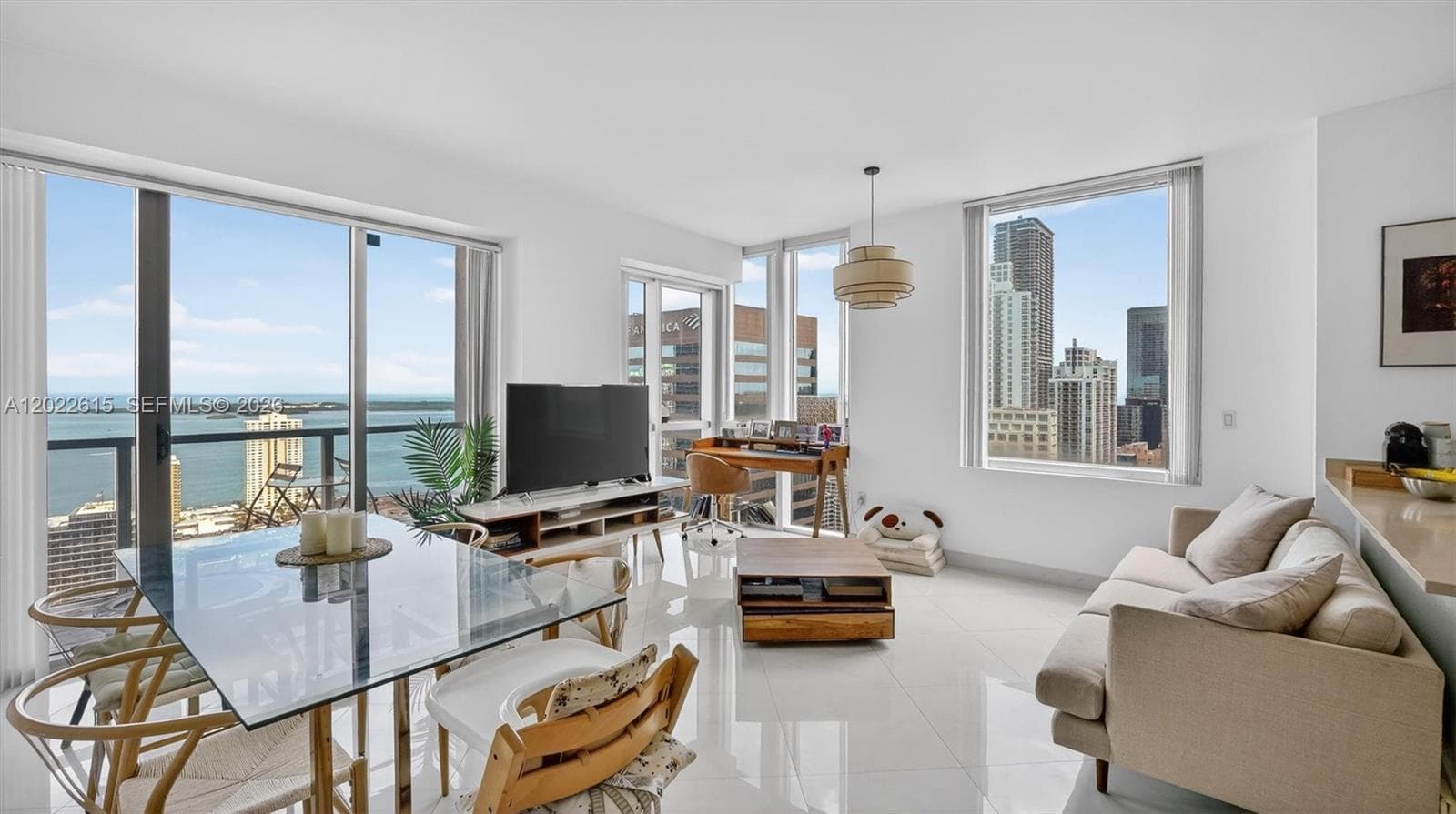 500 Brickell Ave 4102 photo 3